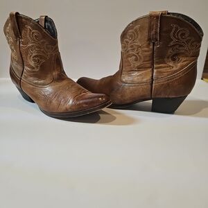 Bed Stu Brown Ottawa Booties Cowboy Boots Size 9